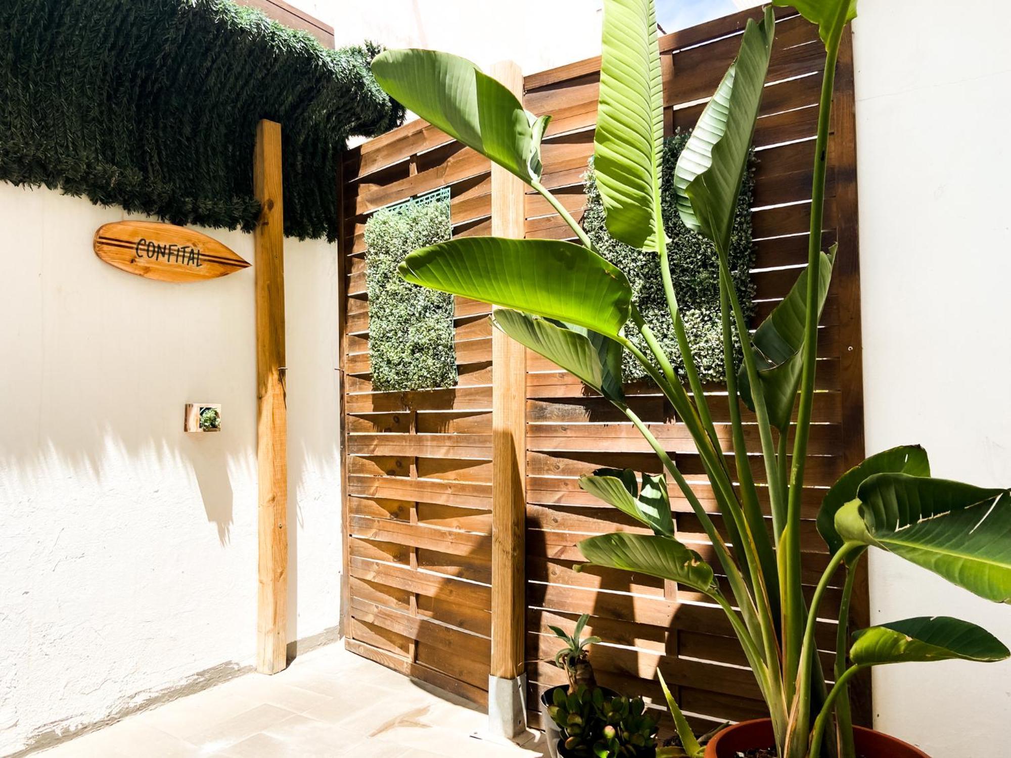 Agueita Surf Lodge Las Palmas de Gran Canaria Exterior photo